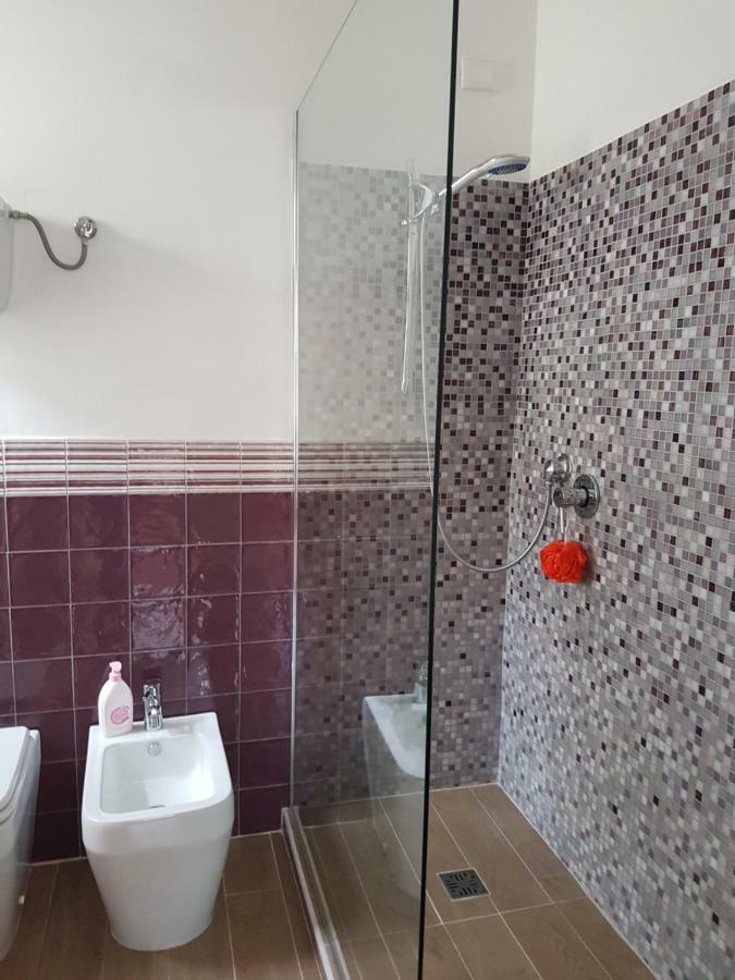 Antica Casa Di Famiglia Hotel Кастильоне дел Лаго Екстериор снимка